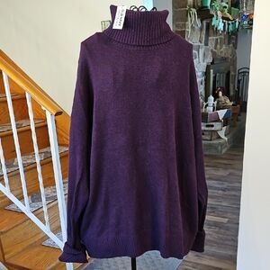 👚Old Navy Plum Turtleneck Sweater